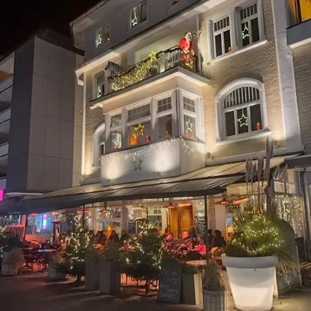 Gaestehaus Cafe Orth Zimmer3 Apartment Westerland